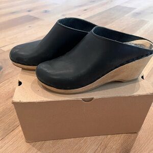 No. 6 Black New School Leather Wedge Clog